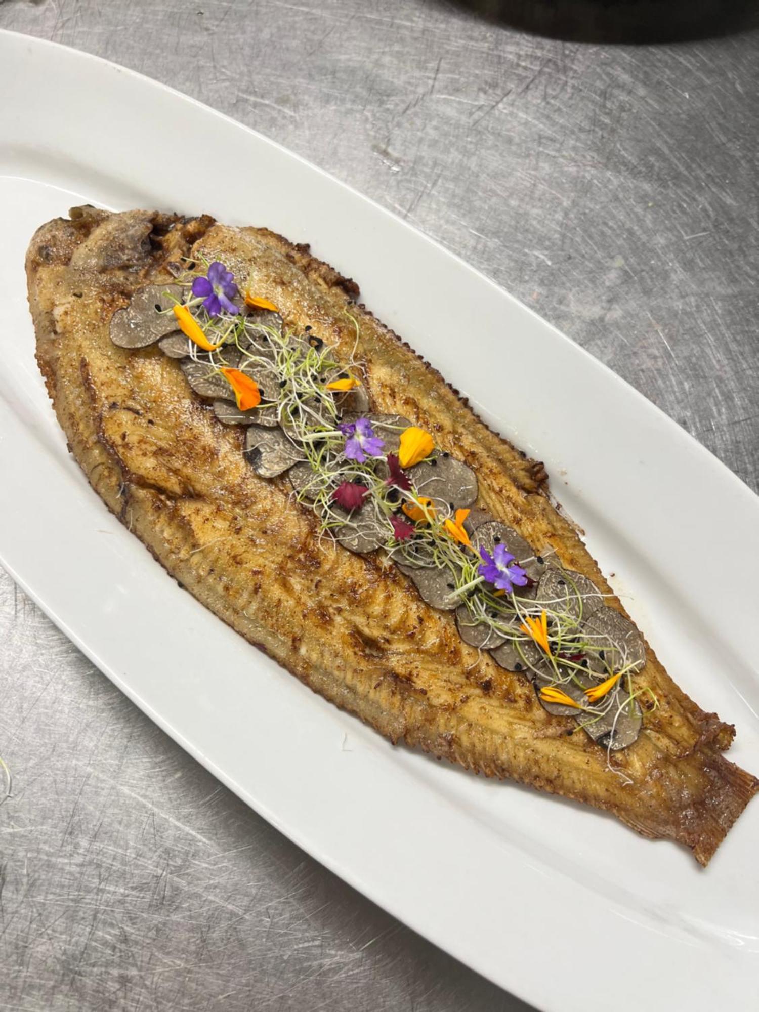 Logis Hotel & Restaurant Mediterranee بورت-لا-نوفيل المظهر الخارجي الصورة